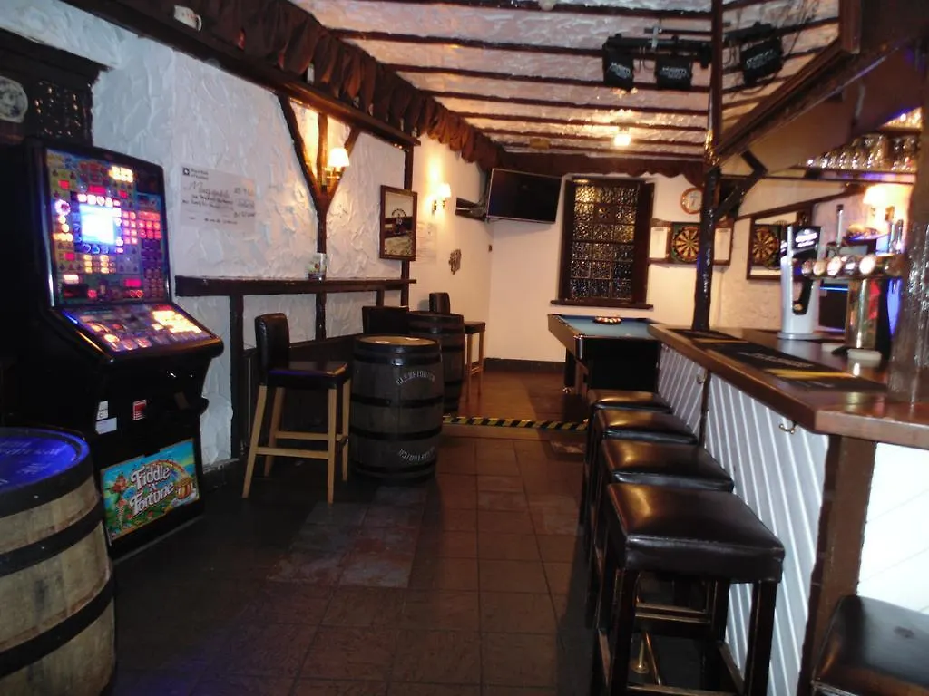 Cedar Inn Edinburgh