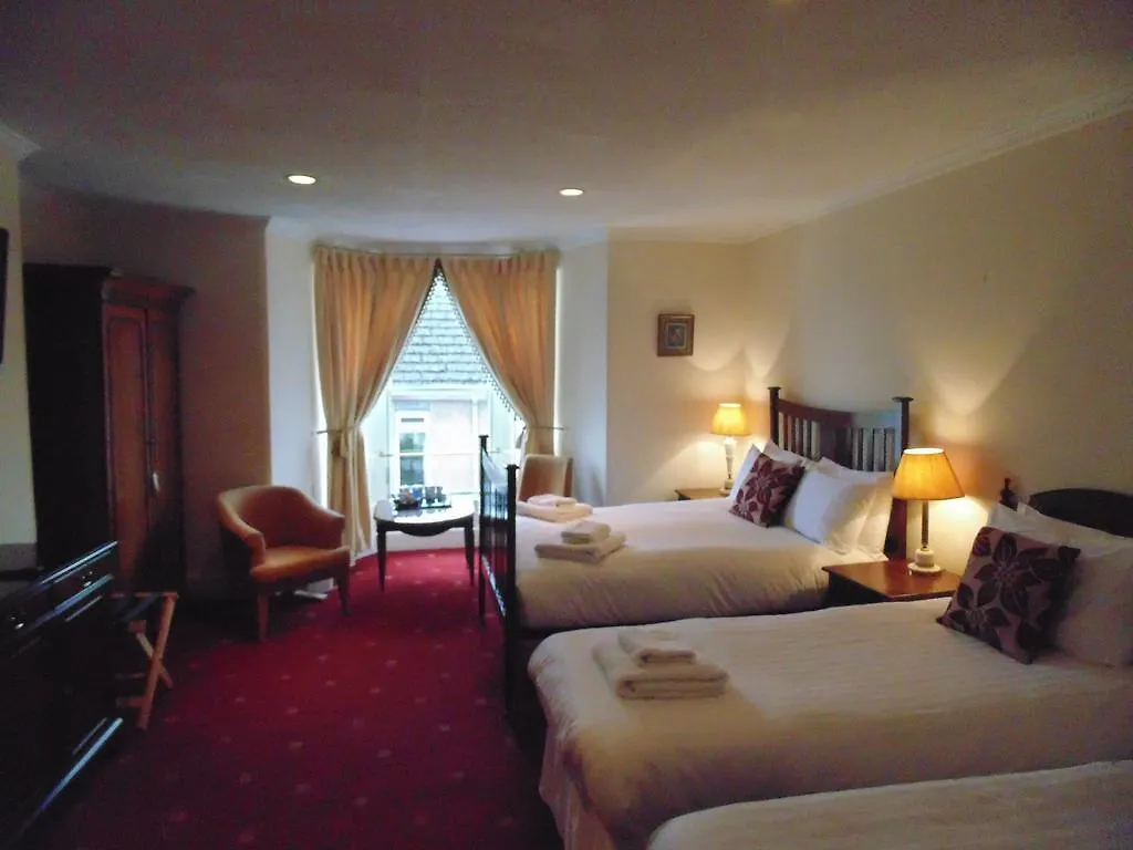 Cedar Inn Edimburgo