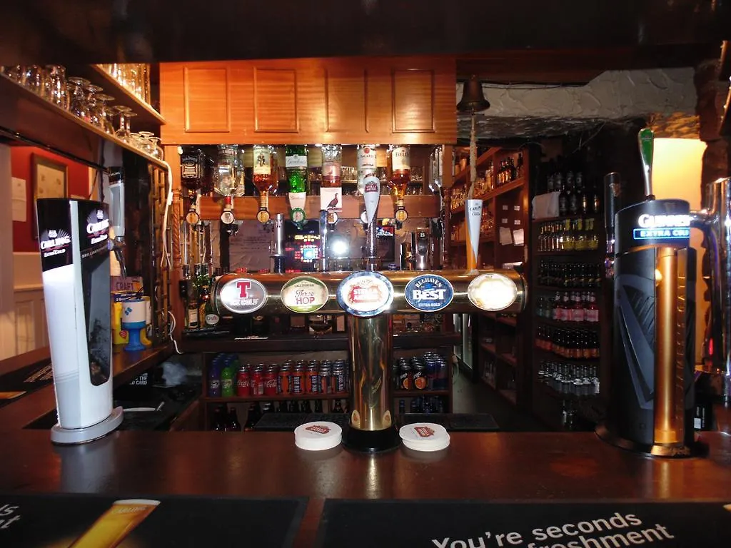 Cedar Inn Edimburgo