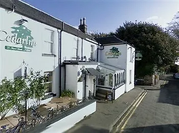 Cedar Inn Edimburgo
